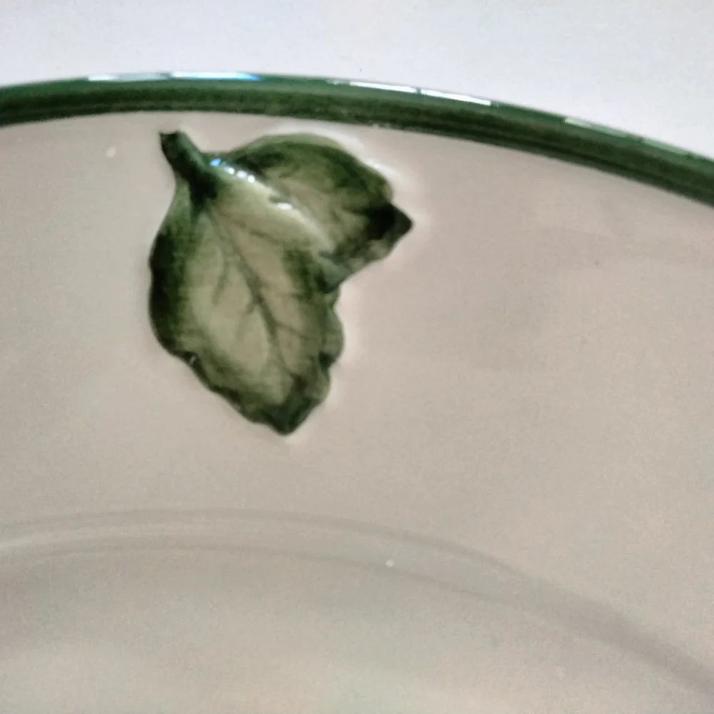 Williams Sonoma plate / serving dish
